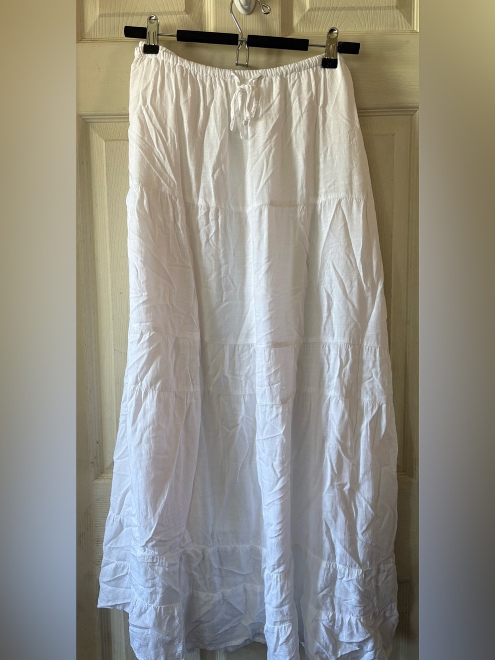 Hollister White Tiered Maxi Skirt